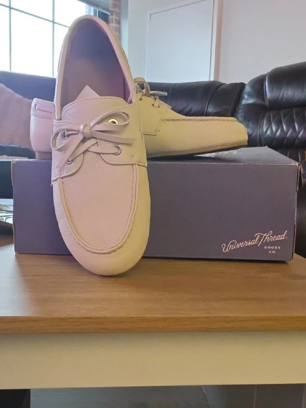 Men's Cream Leather Boat Shoes with Moc Toe and Lace Detail